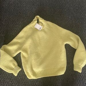 NWT H&M green sweater